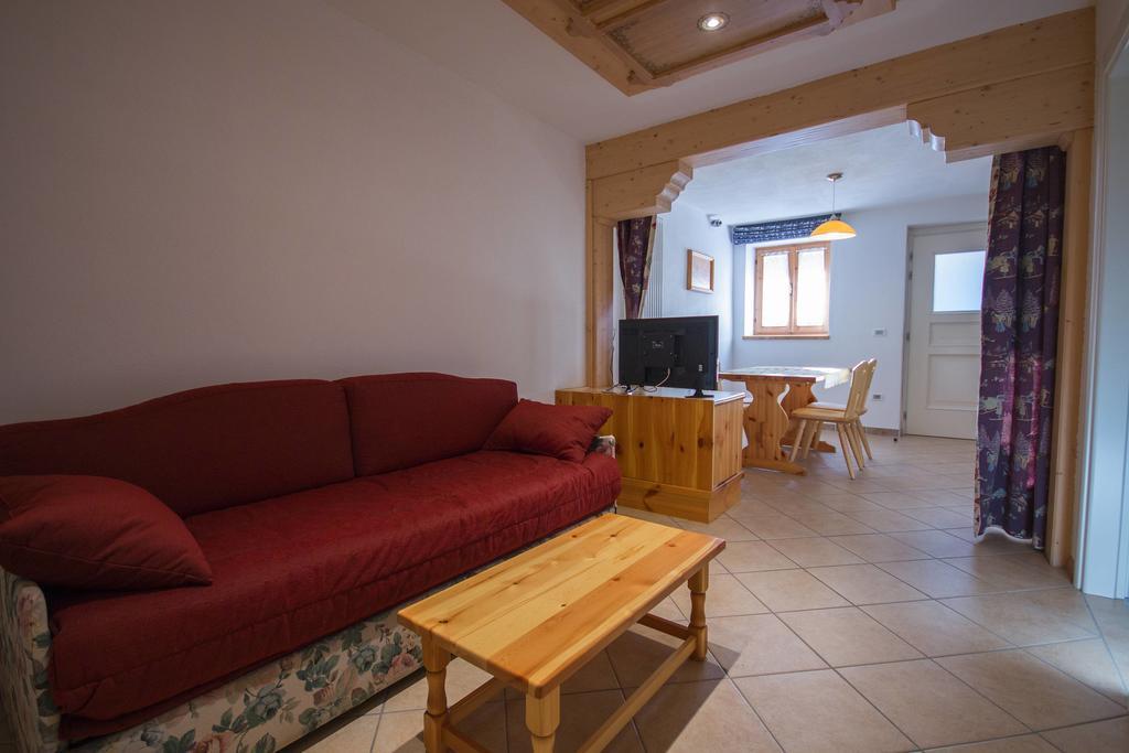 Appartamenti Dolomiti Moena Quarto foto